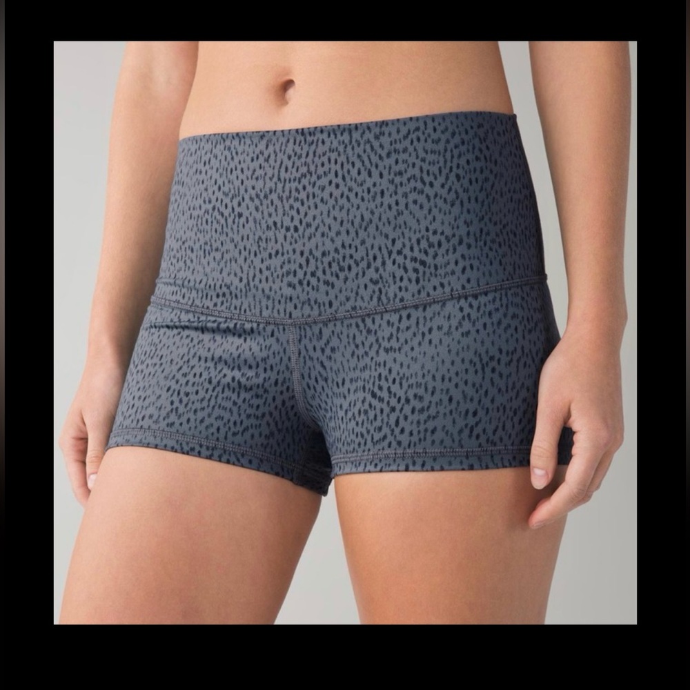 Lululemon Boogie Short *Roll Down